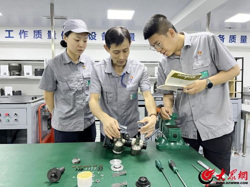 勞動(dòng)榜樣丨榮譽(yù)背后 青州卷煙廠卷包車(chē)間的技術(shù)創(chuàng)新之旅